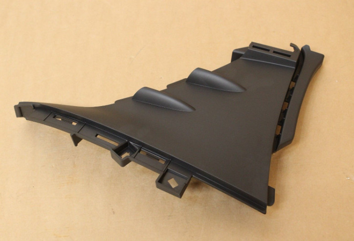 NEW MERCEDES-BENZ CLA C118 FRONT RH BUMPER FOG LAMP COVER A1188854801 ORIGINAL 1 NEW MERCEDES-BENZ CLA C118 FRONT RH BUMPER FOG LAMP COVER A1188854801 ORIGINAL