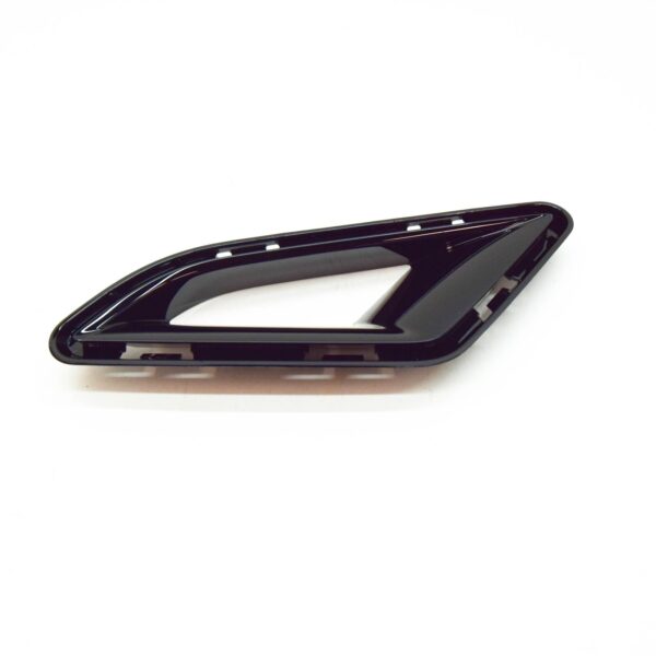 NEW AUDI RS5 FRONT CENTER RIGHT AIR DUCT TRIM 8W6807158A ORIGINAL