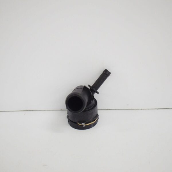 NEW AUDI A3 S3 8V COOLING COUPLING PIECE 5Q0122291BB ORIGINAL