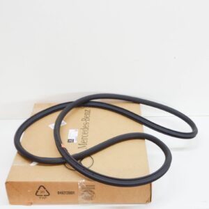 NEW MERCEDES-BENZ GLE W167 FRONT DOOR EDGE GUARD A1676971800 ORIGINAL