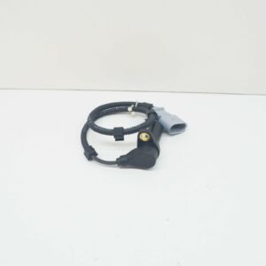 NEW VW TOUAREG 7L ENGINE SPEED SENSOR 070957147