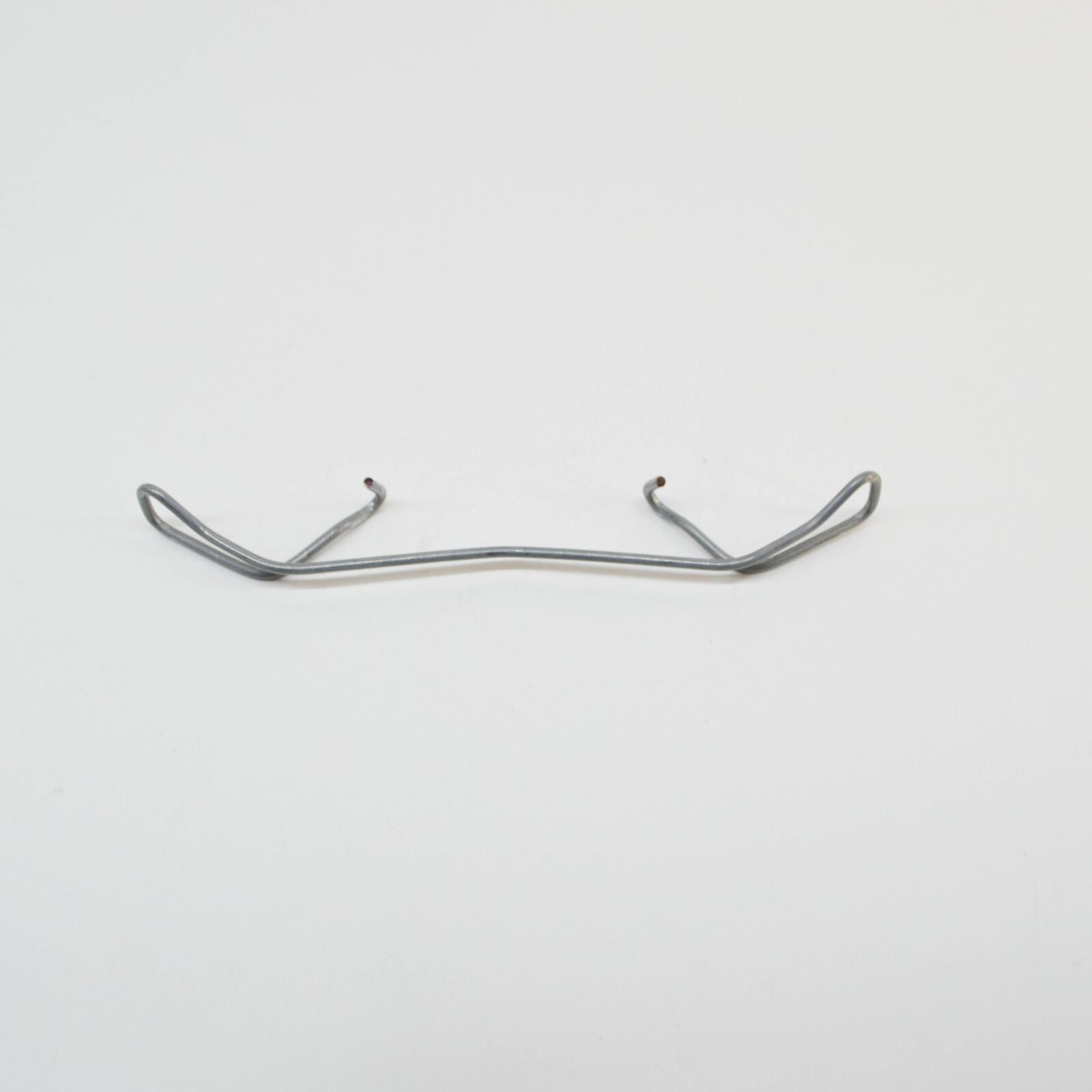 NEW AUDI Q3 8U FRONT BRAKE CALIPER RETAINING SPRING 5N0615269 ORIGINAL 1 NEW AUDI Q3 8U FRONT BRAKE CALIPER RETAINING SPRING 5N0615269 ORIGINAL