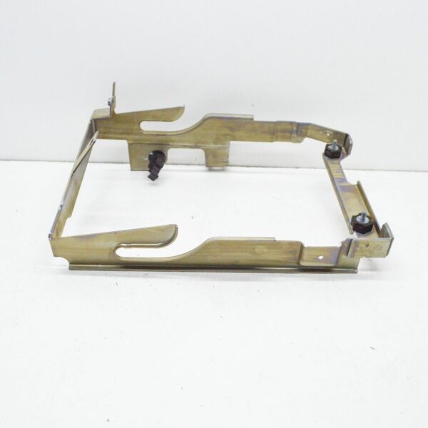 NEW MB C W205 AMG RIGHT COOLER RADIATOR MOUNT BRACKET A2055004000 ORIGINAL