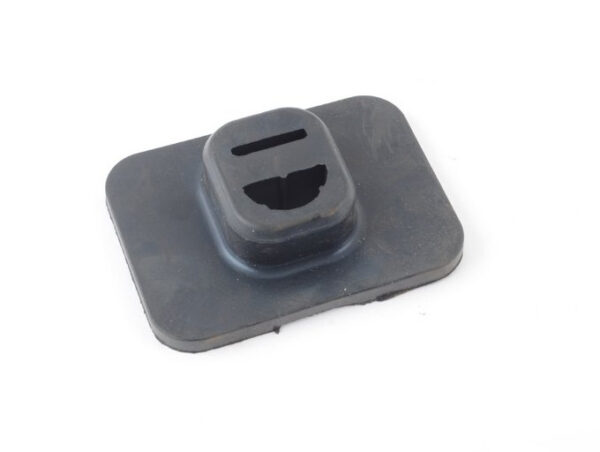 NEW MERCEDES-BENZ S W220 RADIATOT BOTTOM RUBBER BUSHING A2205040012 ORIGINAL