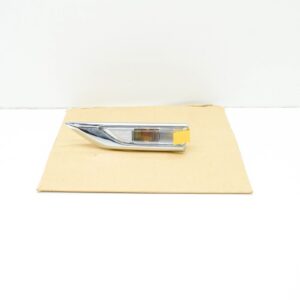 NEW VW CADDY 2K MK3 FRONT LEFT FENDER TURN SIGNAL INDICATOR 2K5949101A ORIGINAL