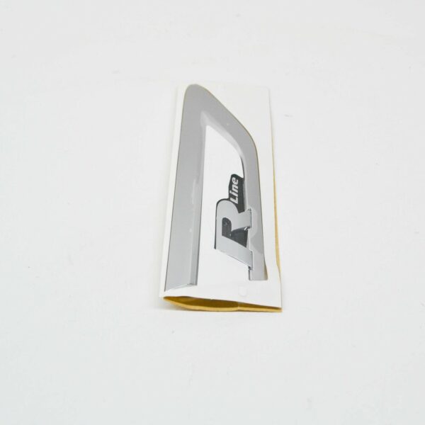 NEW VW TIGUAN AD MK2 FRONT RIGHT FENDER BADGE 'R-LINE' 5NA853688BDPJ