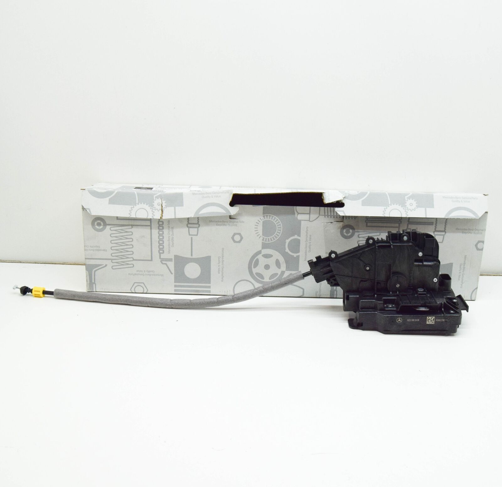 NEW MERCEDES-BENZ C W205 FRONT LEFT DOOR LOCK LHD A0997208101 ORIGINAL 1 NEW MERCEDES-BENZ C W205 FRONT LEFT DOOR LOCK LHD A0997208101 ORIGINAL