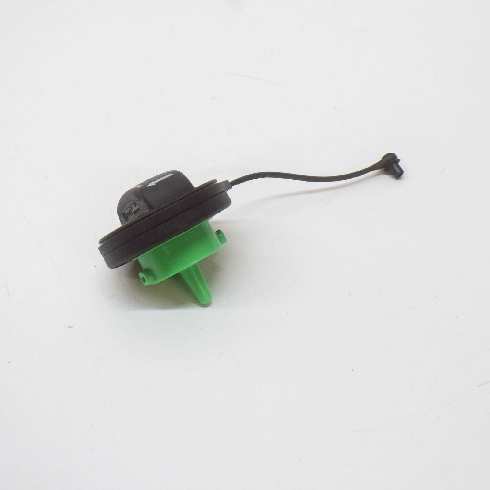 NEW AUDI A4 B8 FUEL TANK FILLER CAP 8K0201550N 2014 1 NEW AUDI A4 B8 FUEL TANK FILLER CAP 8K0201550N 2014