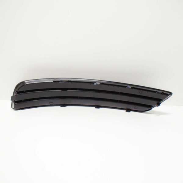 NEW AUDI A3 S3 8P FRONT RIGHT FOG LIGHT GRILLE 8P0807682D9B9