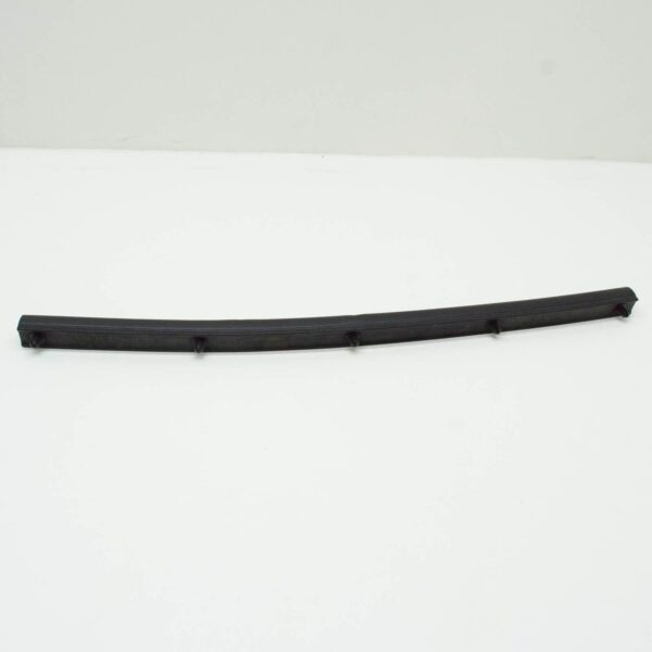 NEW VOLKSWAGEN JETTA MK7 FRONT LEFT BONNET HOOD SEAL 17A823707 ORIGINAL