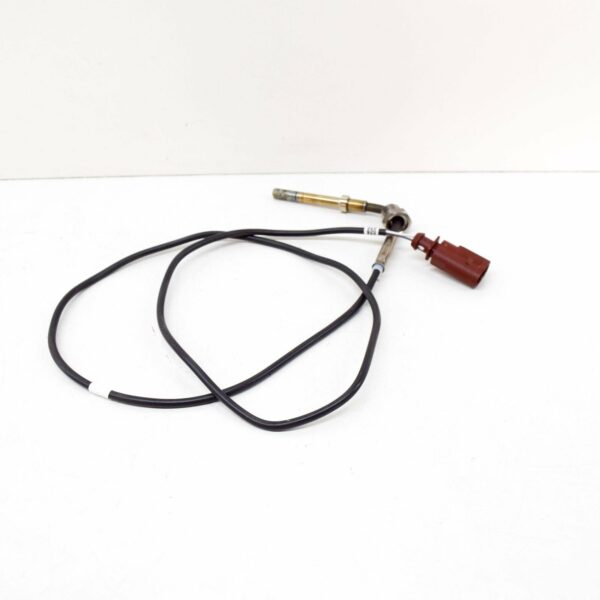 NEW AUDI Q7 4L EXHAUST GAS TEMPERATURE SENSOR 059906088C ORIGINAL