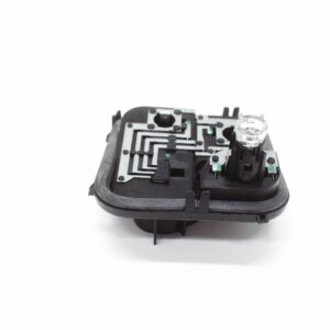 NEW VOLKSWAGEN PASSAT B7 REAR RIGHT TAILLIGHT BULB CARRIER 3AE945258