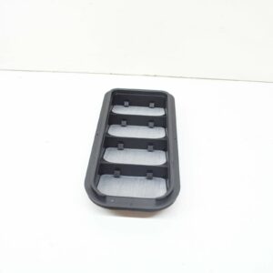 NEW AUDI A1 SPORTBACK GB REAR QUARTER PANEL VENT GRILLE 7N0819465F