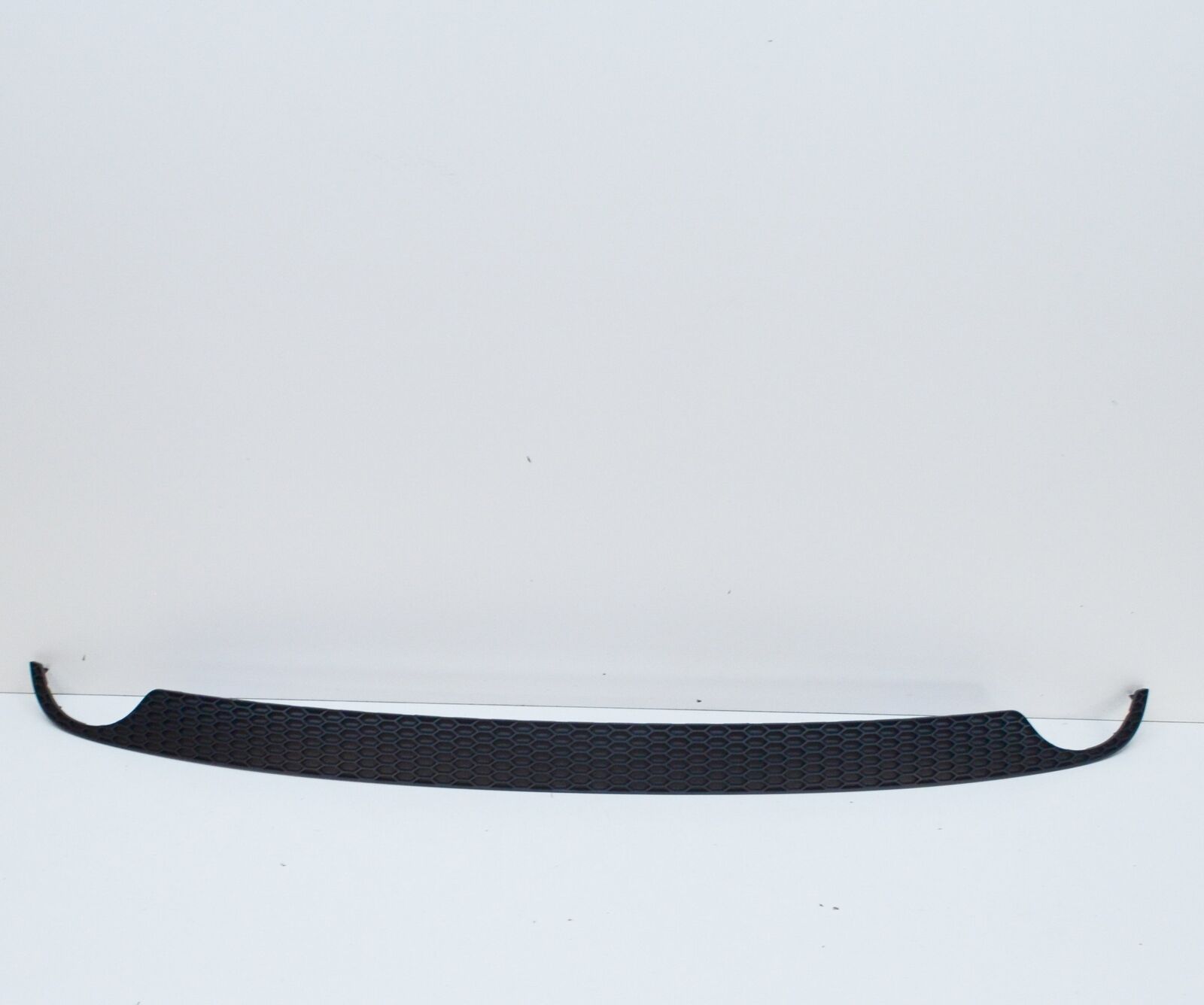 NEW AUDI A5 8T REAR BUMPER TRIM 8T0807833B01C 1 NEW AUDI A5 8T REAR BUMPER TRIM 8T0807833B01C