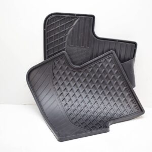 NEW MERCEDES-BENZ GLA X156 REAR FLOOR MAT SET A17668051019G33 ORIGINAL