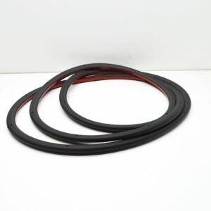 NEW AUDI Q3 8U REAR RIGHT DOOR SEAL RUBBER 8U0839912B
