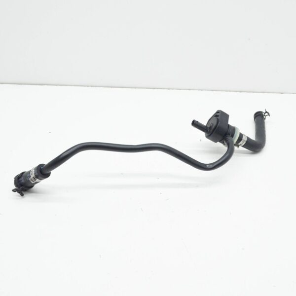NEW MERCEDES BENZ GLC C253 ENGINE BREATHING VENT LINE A2740187201 / A2740186700