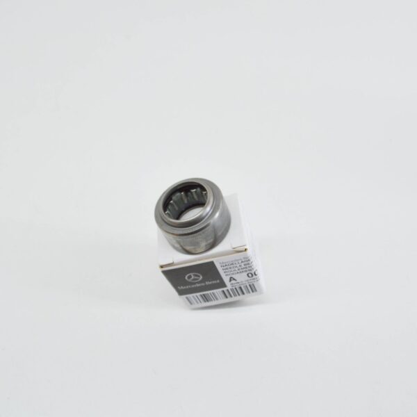 NEW MERCEDES-BENZ A W177 CRANKSHAFT NEEDLE BEARING A0039814618 ORIGINAL