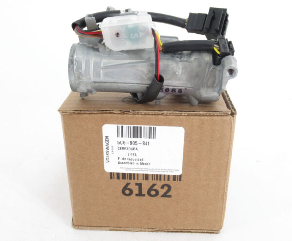 NEW VOLKSWAGEN JETTA A6 STEERING IGNITION LOCK 5C6905841 ORIGINAL