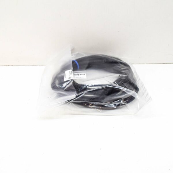 NEW AUDI A1 8X FRONT WINDSCREEN WASHER SYSTEM CORRUGATED PIPE 1J0955751D