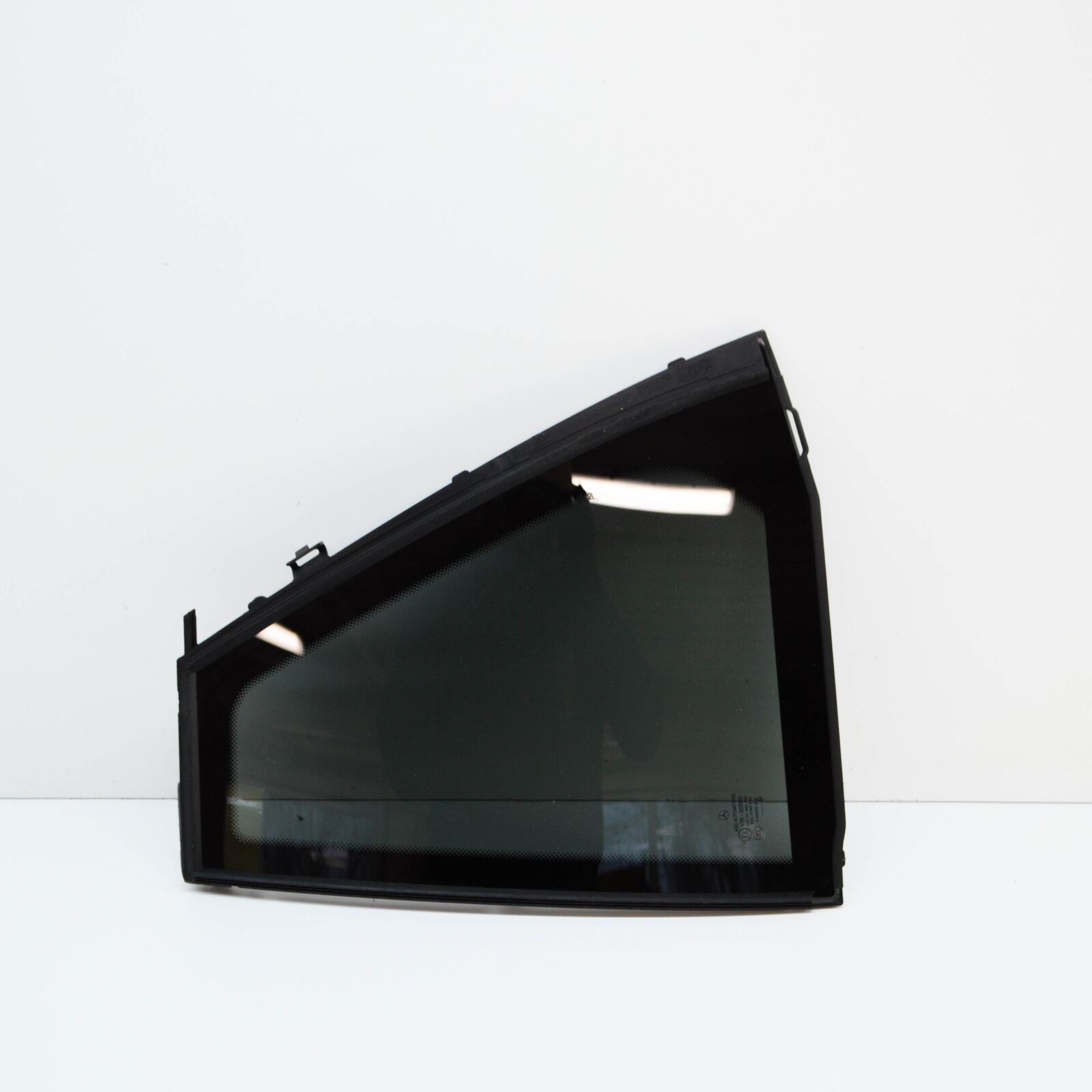 NEW MERCEDES-BENZ C-CLASS S204 REAR LEFT DOOR WINDOW A2047301755 1 NEW MERCEDES-BENZ C-CLASS S204 REAR LEFT DOOR WINDOW A2047301755