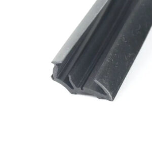 NEW VOLKSWAGEN PASSAT B7 FRONT RIGHT DOOR WINDOW GUIDE 3C4837432F5AP ORIGINAL