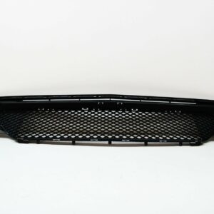 NEW MERCEDES-BENZ C W205 FRONT BUMPER LOWER CENTER GRILLE A2058852501 ORIGINAL