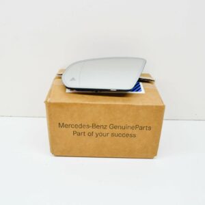 NEW MERCEDES-BENZ C W205 FRONT LEFT DOOR MIRROR GLASS LHD A0998100516