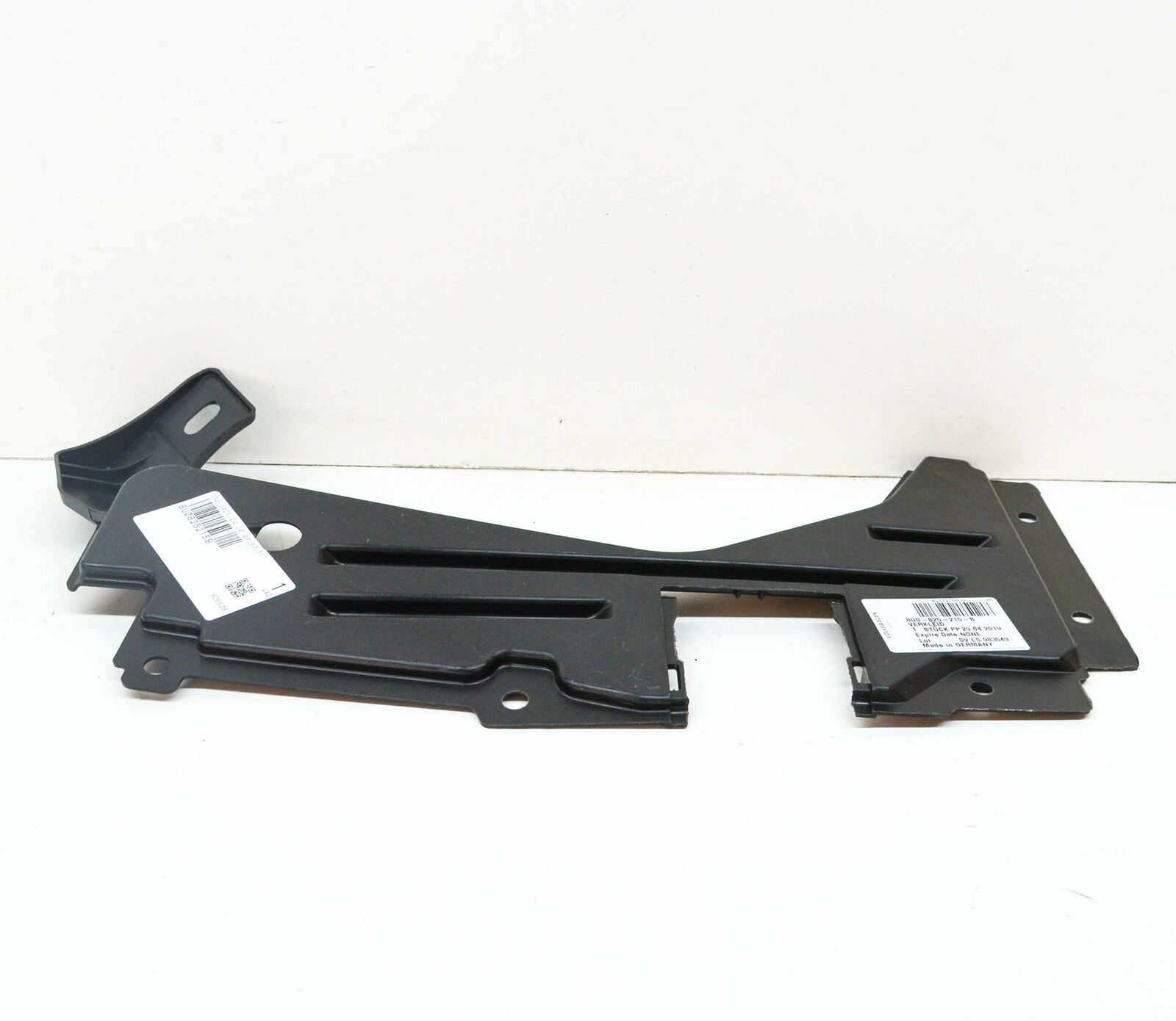 NEW AUDI Q3 8U REAR LEFT SIDE UNDERBODY COVER 8U0825215B ORIGINAL 1 NEW AUDI Q3 8U REAR LEFT SIDE UNDERBODY COVER 8U0825215B ORIGINAL