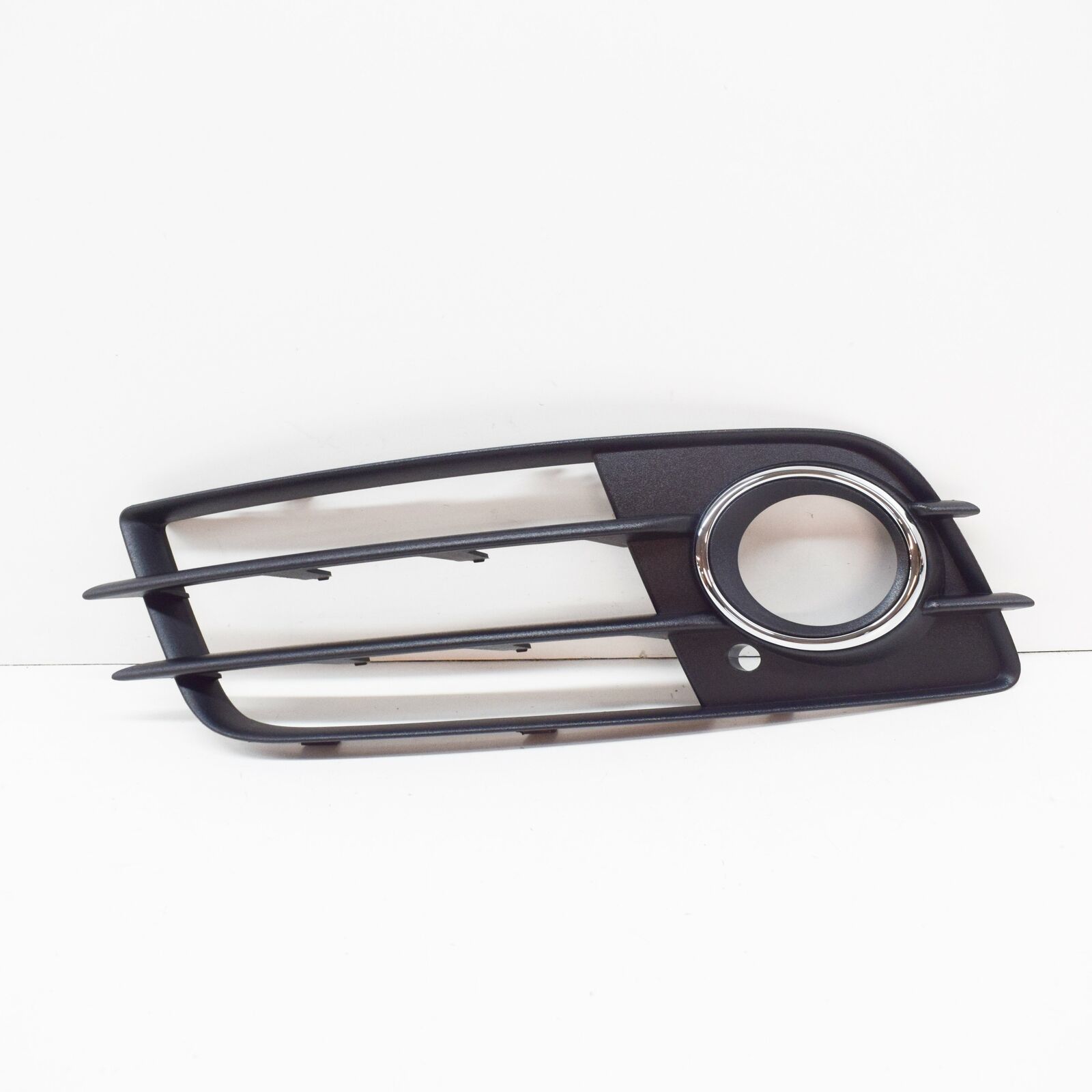 NEW AUDI A4 B8 FRONT LEFT FOG LIGHT GRILLE 8K0807681D01C 1 NEW AUDI A4 B8 FRONT LEFT FOG LIGHT GRILLE 8K0807681D01C