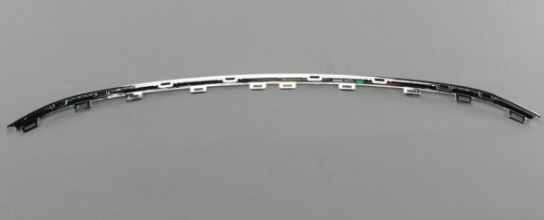 NEW VOLKSWAGEN TIGUAN AD FRONT BUMPER CENTER MOLDING 5NA853101E2ZZ ORIGINAL