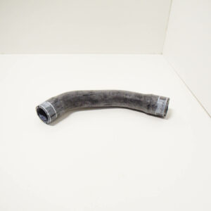 NEW AUDI R8 42 RIGHT SIDE RADIATOR PIPE HOSE 420121073