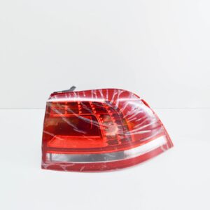 NEW VOLKSWAGEN TOUAREG 7P REAR RIGHT LED OUTER TAIL LIGHT 7P6945208 ORIGINAL