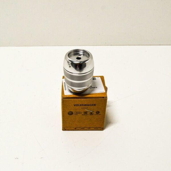NEW AUDI R8 GEAR STICK KNOB 420711141Q3Q7 ORIGINAL