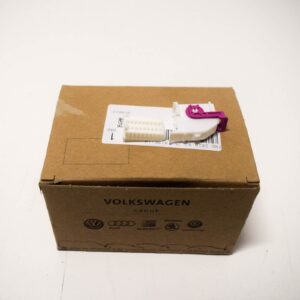 NEW VOLKSWAGEN PHAETON 3D FLAT CONTACT HOUSING 18PIN 5Q0972718B ORIGINAL