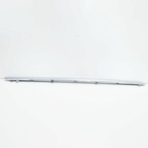 NEW MERCEDES-BENZ C-CLASS W205 REAR LEFT DOOR MOLDING A2056906302