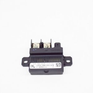 NEW MERCEDES-BENZ CLA C117 BACKUP BATTERY RELAY A0009822023