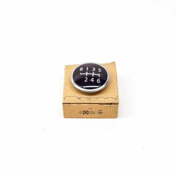 NEW VW TRANSPORTER T5 6 SPEED GEAR SHIFT KNOB BADGE 7E0711144AHB5 ORIGINAL