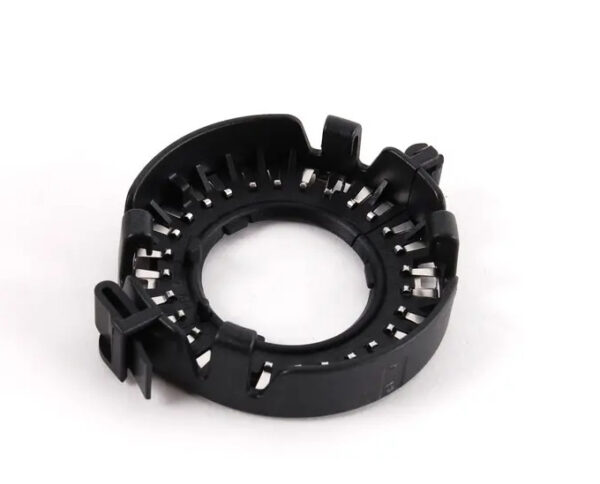 NEW SKODA SUPERB MK2 3T GAS DISCHARGE BULB RETAINING RING 5M0941645 ORIGINAL