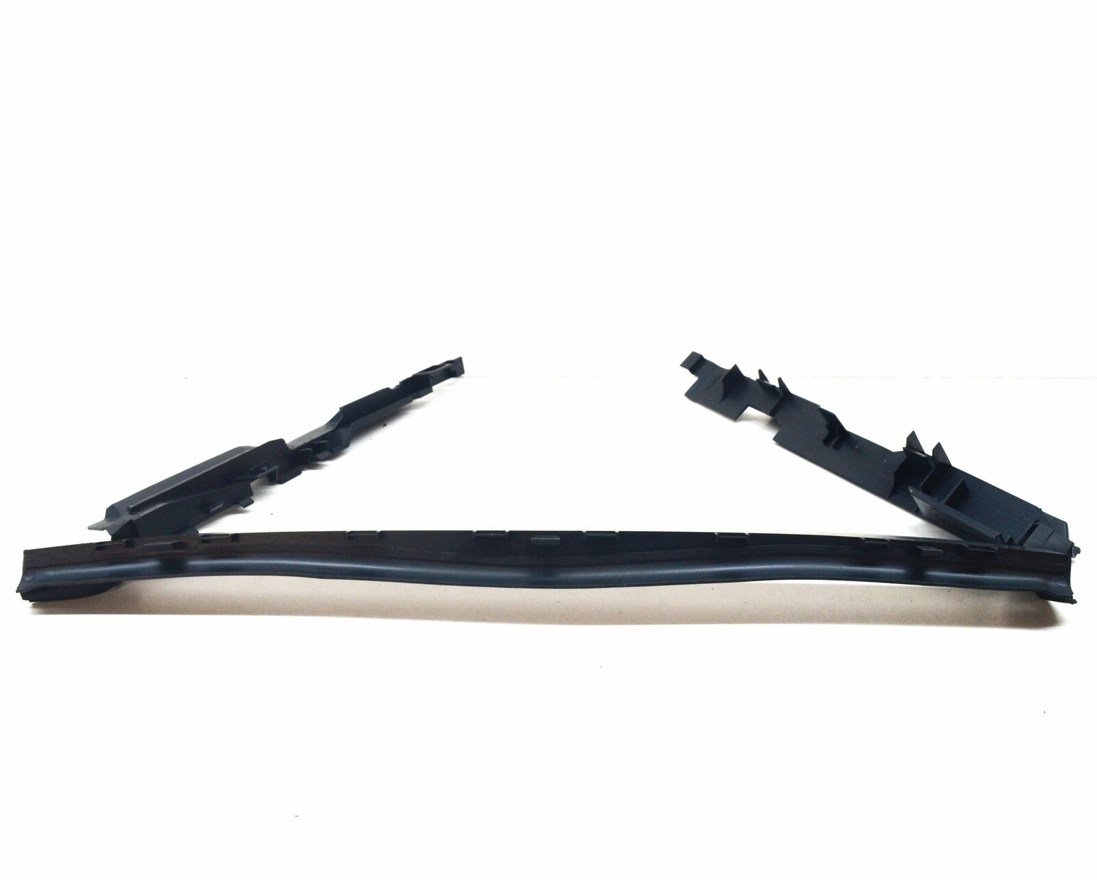 NEW MERCEDES-BENZ C W205 AMG RADIATOR AIR DUCT UPPER BAFFLE A2055052530 1 NEW MERCEDES-BENZ C W205 AMG RADIATOR AIR DUCT UPPER BAFFLE A2055052530