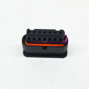 NEW VOLKSWAGEN T-ROC A11 7 PIN FLAT CONNECTOR HOUSING 5QF973707A ORIGINAL