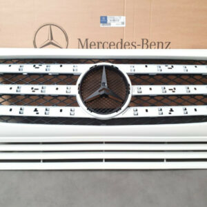 NEW MERCEDES-BENZ G W463 RADIATOR GRILLE A4638800323 ORIGINAL