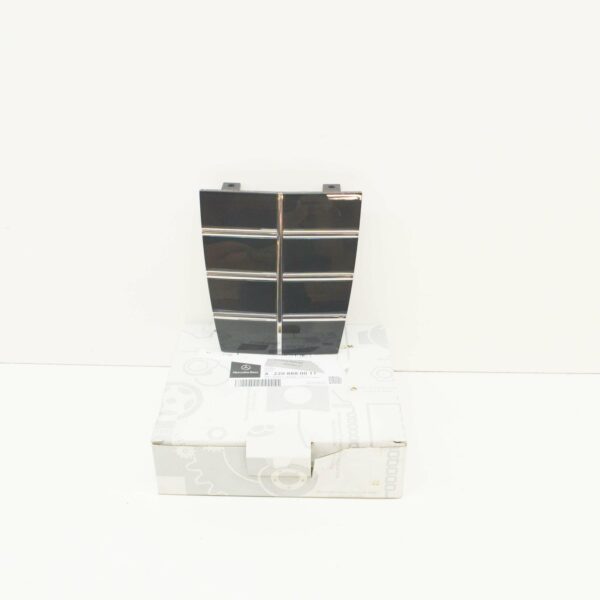 NEW MERCEDES-BENZ S W220 RADIATOR GRILLE SHELL PLATE A2208880011