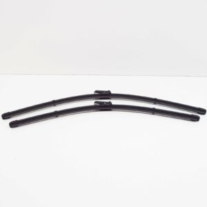 NEW AUDI Q3 8U FRONT WINDSHIELD AERODYNAMIC WIPER BLADE LHD 8U1998002