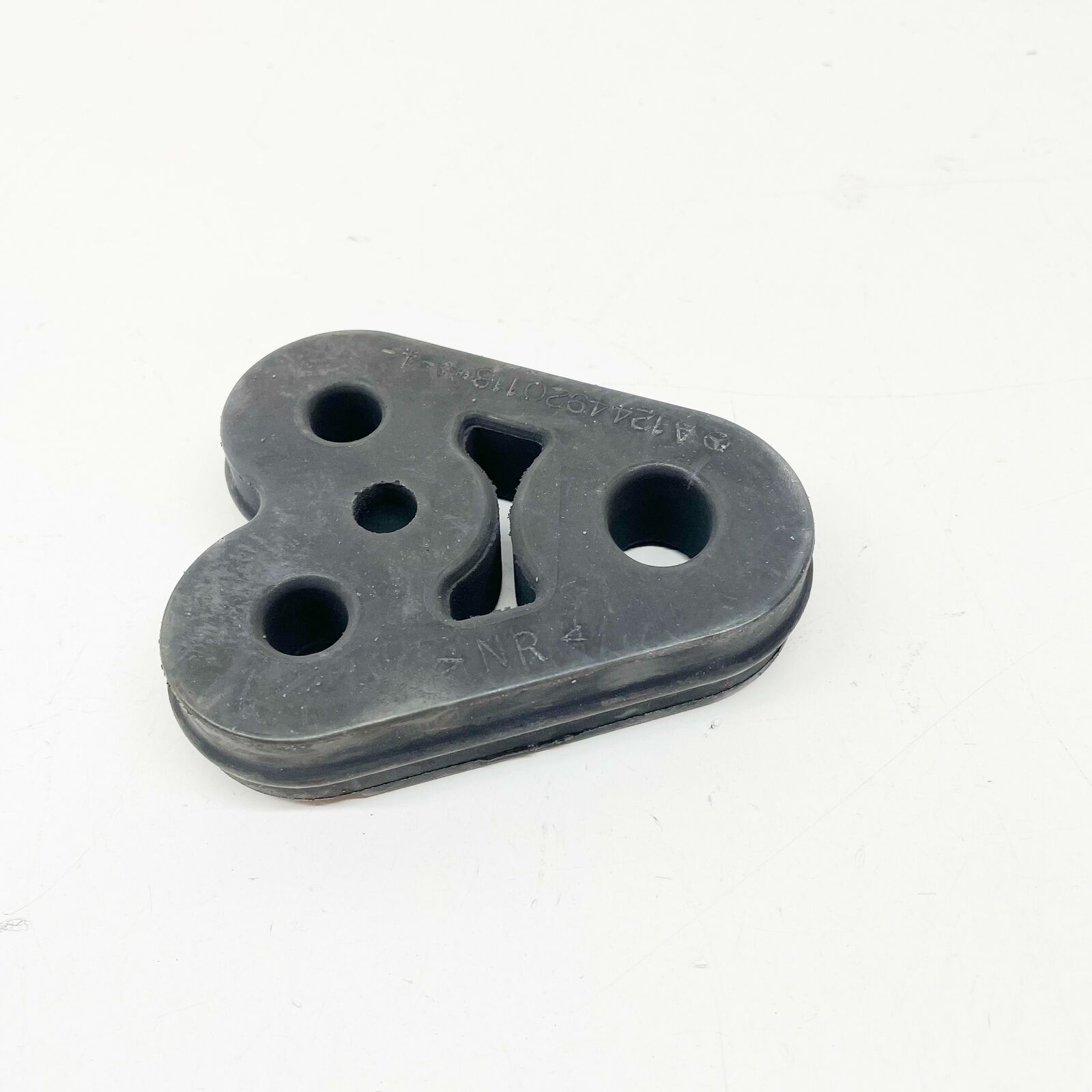 NEW MERCEDES-BENZ E W124 MAIN MUFFLER SUSPENSION RING A1244920118 ORIGINAL 1 NEW MERCEDES-BENZ E W124 MAIN MUFFLER SUSPENSION RING A1244920118 ORIGINAL