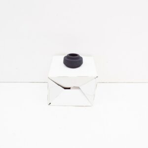 NEW BMW X5 E53 REAR WINDOW WIPER ARM GROMMET 61628244453 8244453 ORIGINAL