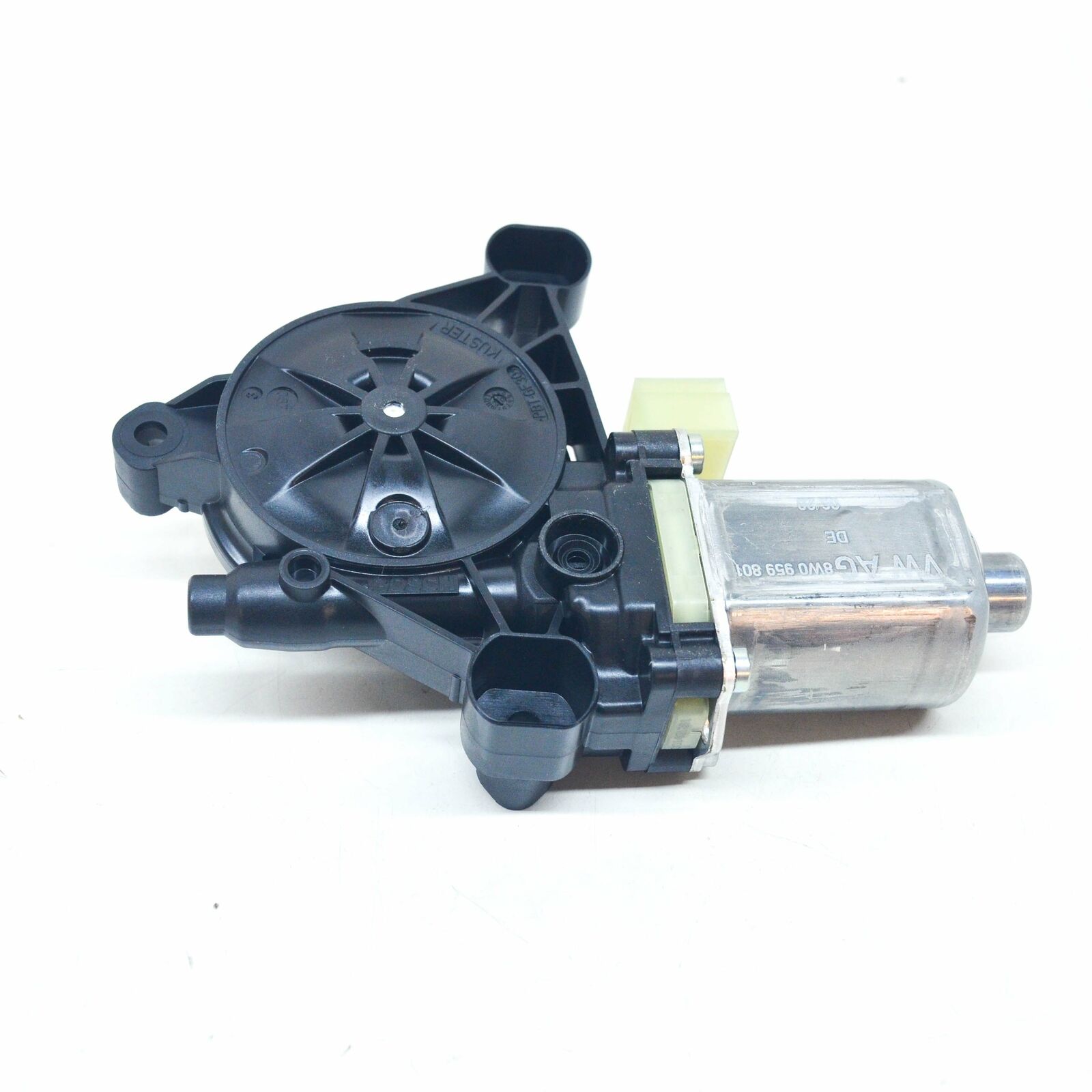 NEW AUDI A4 B9 FRONT RIGHT DOOR WINDOW POWER MOTOR 8W0959801 1 NEW AUDI A4 B9 FRONT RIGHT DOOR WINDOW POWER MOTOR 8W0959801