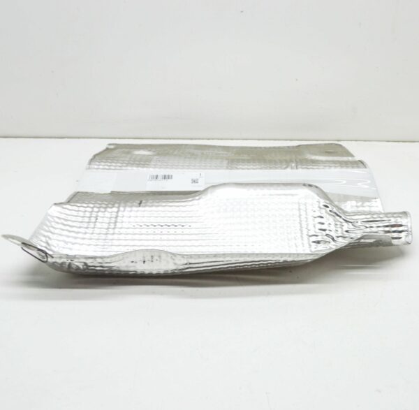 NEW AUDI A4 AVANT B9 EXHAUST RIGHT HEAT PROTECTION 8W0804172