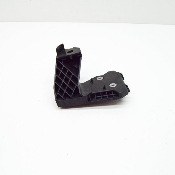 NEW SKODA KAROQ NU REAR RIGHT HEADLAMP HOLDER 57A804594 ORIGINAL