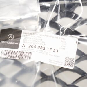 NEW MERCEDES-BENZ C-CLASS C204 C63 AMG FRONT LOWER GRILL A2048851753 ORIGINAL